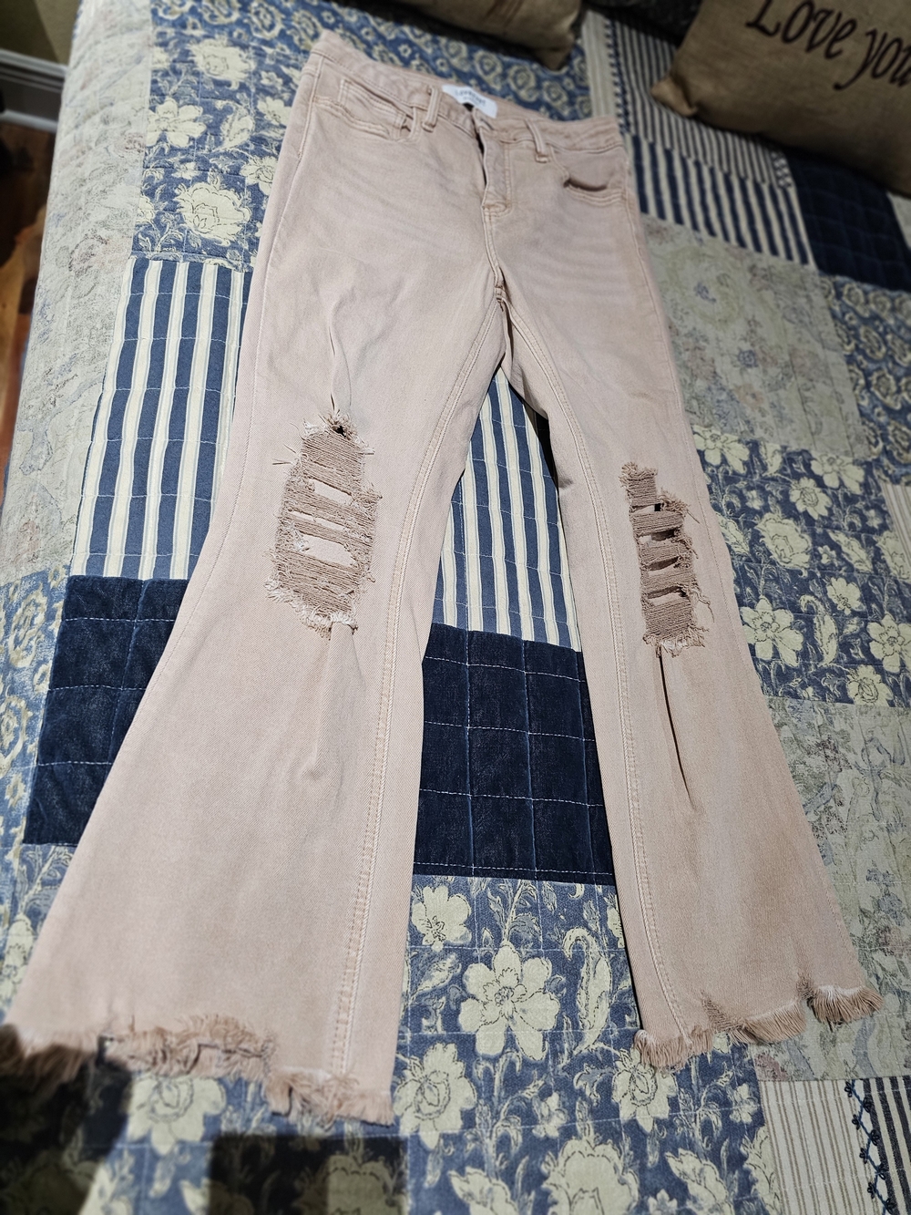 Women's Blush Pink Boot Cut Jeans with Distressed Knees - NWOT, Size 28/7